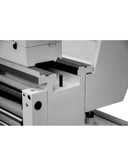 Univerzální soustruh CORMAK GRAND 420x1500 + nože + otáčky vřetena.