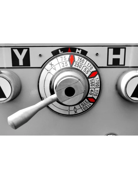 Univerzální soustruh CORMAK 460 x 2000