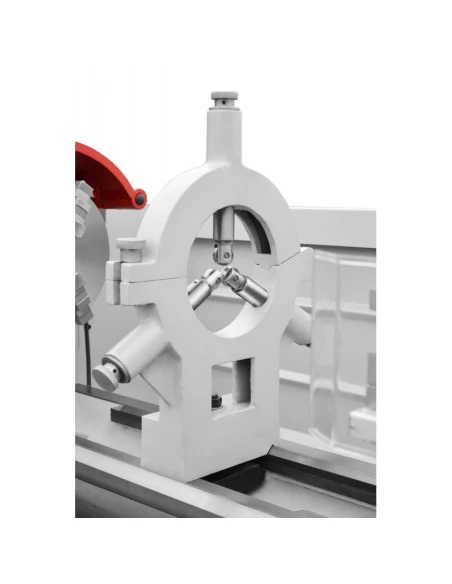 Univerzální soustruh 660 x 2000 + nože + otáčky vřetena.