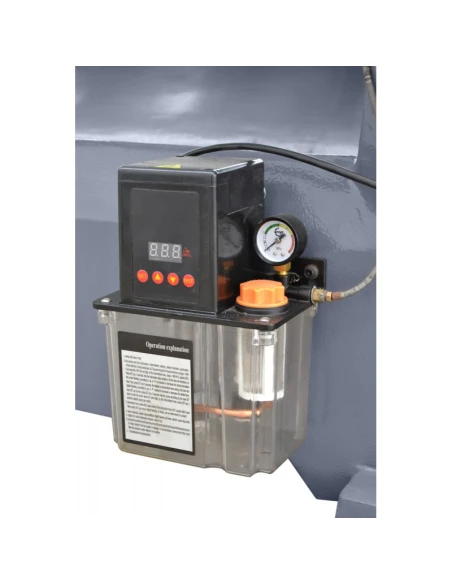 Univerzální soustruh CORMAK 800 x 3000