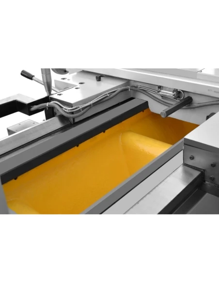 Univerzální soustruh CORMAK 1230 x 1500