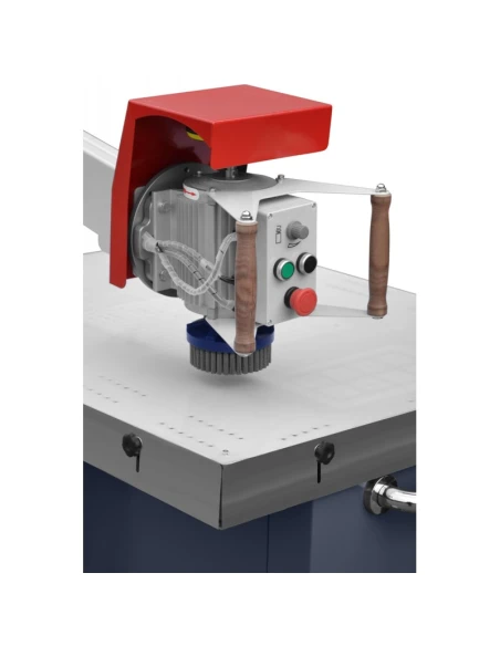 Odjehlovací stroj na plech CORMAK SZLIFMASTER-E