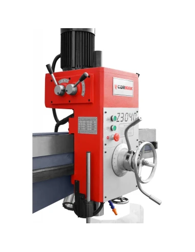 Radiální vrtačka 3040x1300