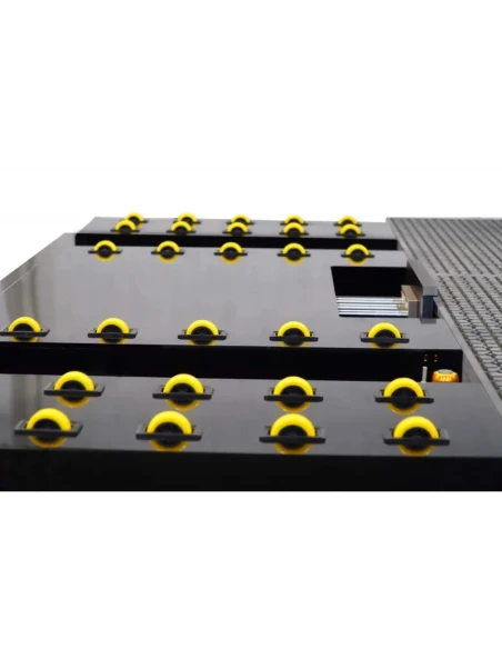 CNC obráběcí centrum frézka Cormak NST2131-16D NAKLÁDÁNÍ/VYKLÁDÁNÍ