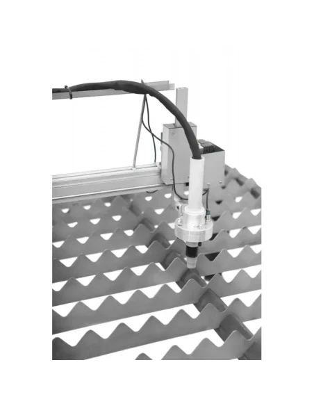 Plazmový a plynový řezací stroj PW-1530 AST 1500x3000 + kompresor Luft 1000 + zdroj SPARTUS ProCUT 125CNC