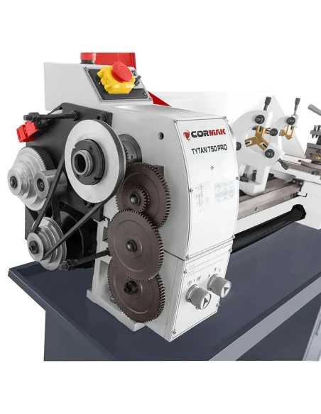 Univerzální konvenční soustruh CORMAK TYTAN 250x750 PRO 400V se stojanem