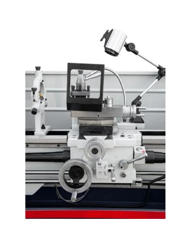 Univerzální konvenční soustruh CORMAK TORNADO...