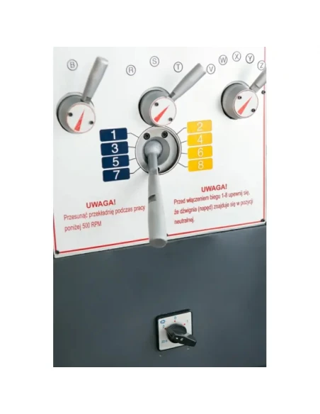 Univerzální konvenční soustruh CORMAK 410 x 1000 3x DIGITÁLNÍ ODEČET