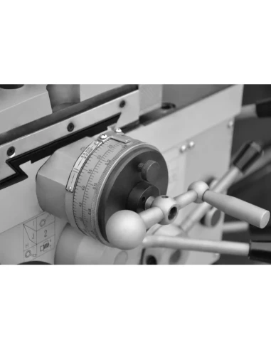 Univerzální konvenční soustruh CORMAK 500 x...