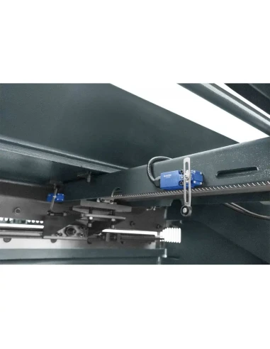 Hydraulické gilotinové nůžky NC 6x2500