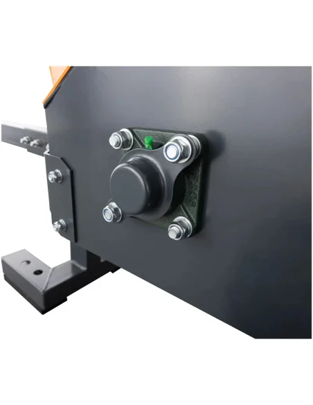 BENZÍNOVÝ ŠTĚPKOVAČ NA VĚTVE R1500