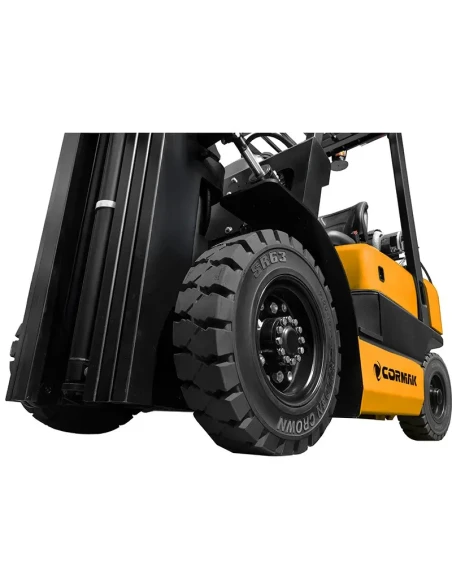 Plynový vysokozdvižný vozík TRIPLEX WS25L45 (nosnost 2500 kg, zdvih 4500 mm)