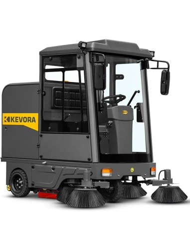 Průmyslový zametací stroj CORMAK ZP15000 s kabinou