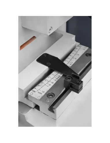 MW 500 - Bruska na hřídele a otvory