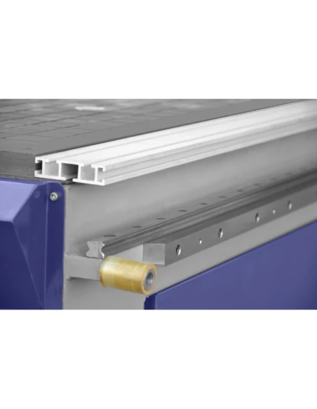 CNC frézka CORMAK C2142 PREMIUM (2150 x 4200) + vakuová pumpa