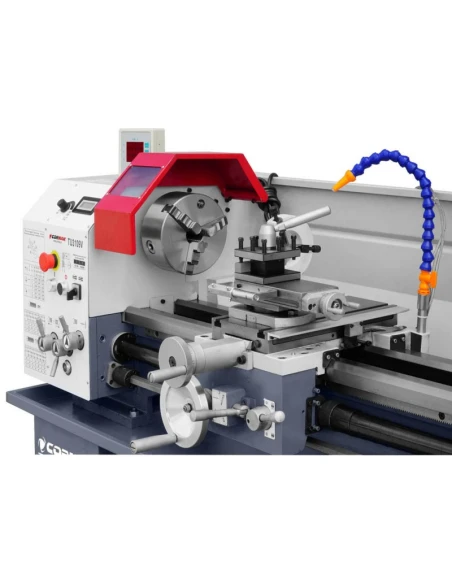 Univerzální soustruh CORMAK 310 x 900 230V se základnou + nože + otáčky vřetena.