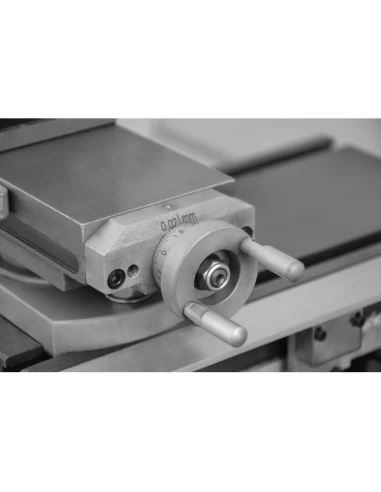 Univerzální soustruh CORMAK 310 x 900 230V