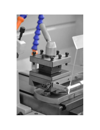 Univerzální soustruh CORMAK 310 x 900 230V se...