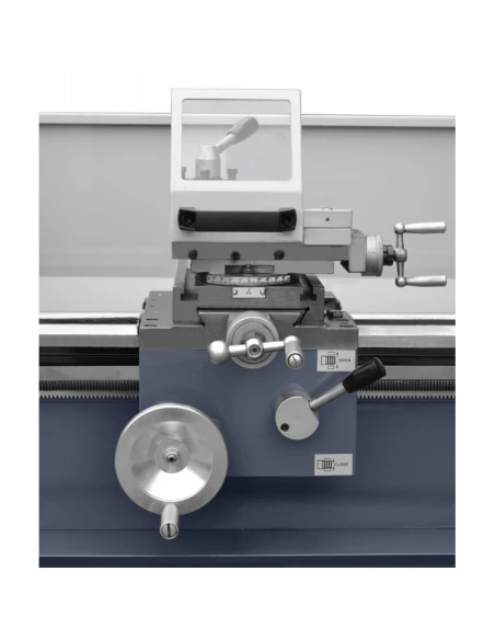 Univerzální soustruh CORMAK TYTAN 700 (bez podstavce) + nože