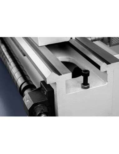 Soustruh/frézka CORMAK TYTAN Center 750 Vario +...