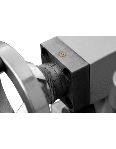 Soustružnicko-frézovací stroj CORMAK TYTAN Center 750 Vario DRO