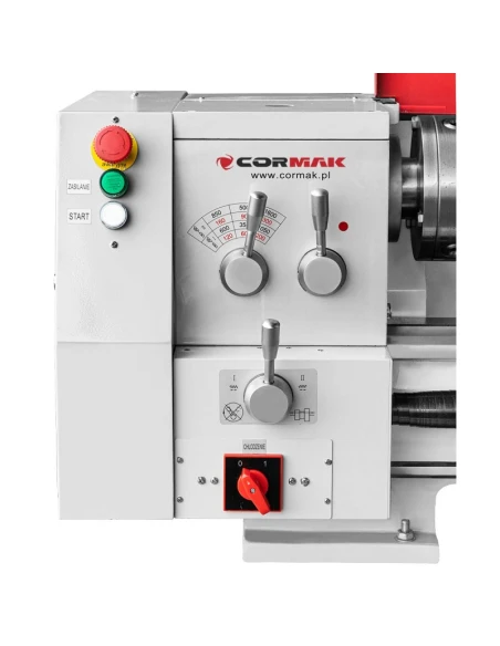 Soustružnicko-frézovací stroj CORMAK AT320 + nože + otáčky vřetena.