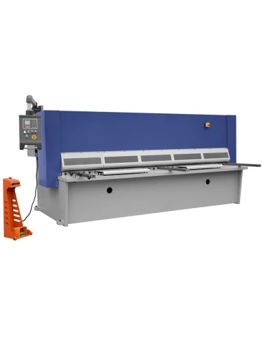 Hydraulické gilotinové nůžky 8x3200