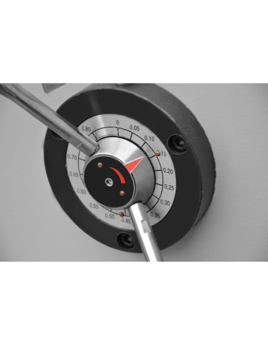 Hydraulické gilotinové nůžky 8x3200