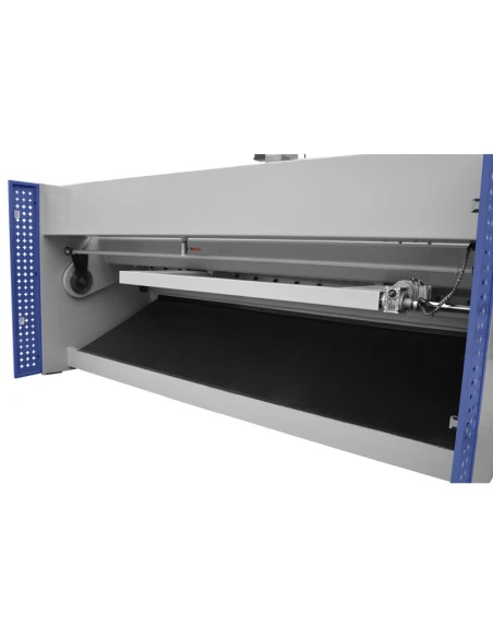 Hydraulické gilotinové nůžky 6x3200