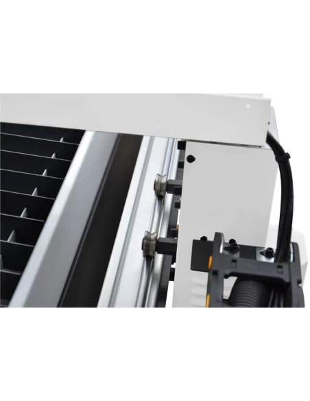 Plazmový hořák PW-1530 WTK 1500x3000 s vodním stolem