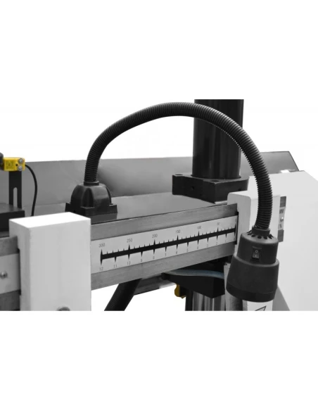 Automatická pásová pila CORMAK H-300SA