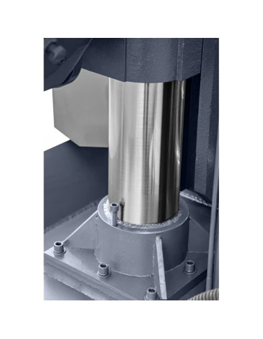 Automatická sloupová pásová pila CORMAK H-400SA